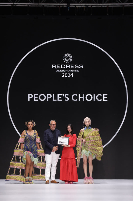 DEBUT AT HONG KONG FASHION WEEK, PEOPLE'S CHOICE AWARD WINNER