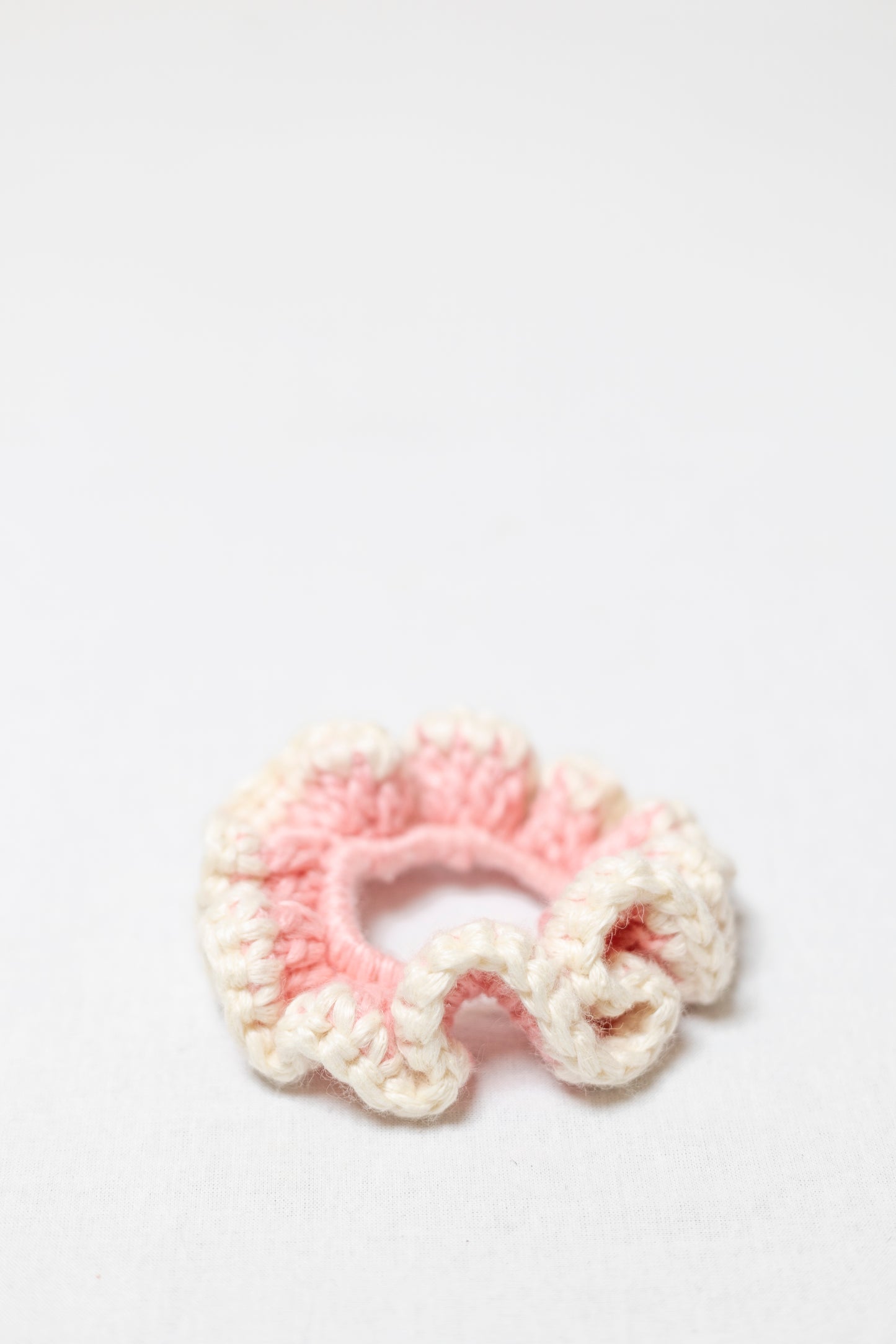 WHIZZY PINK AND WHITE SCRUNCHIE