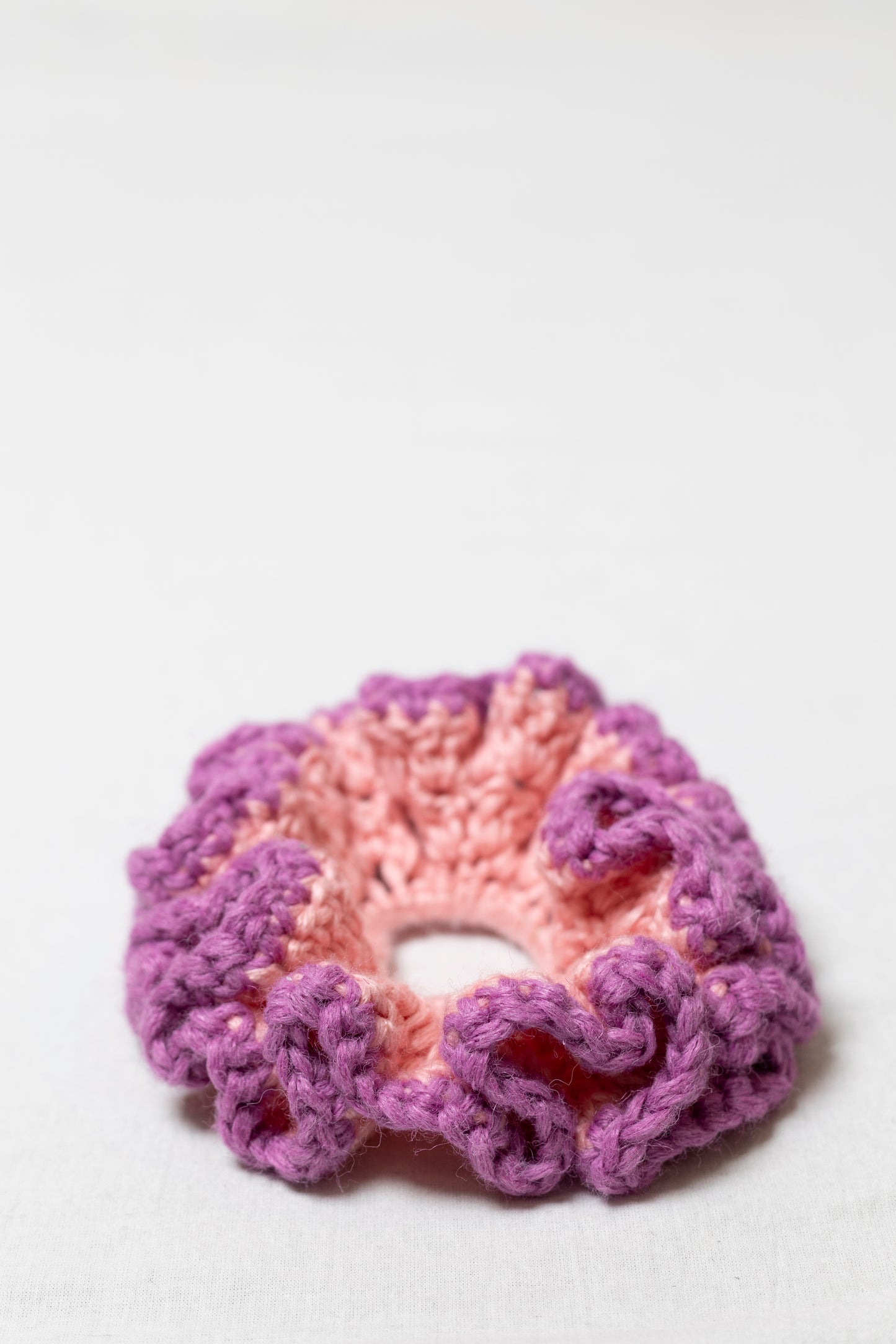 PETAL SPIRAL PINK AND PURPLE SCRUNCHIE